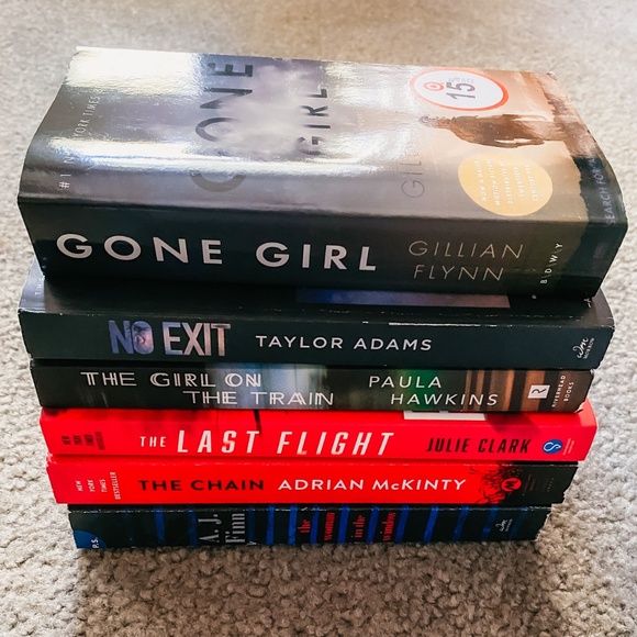 Trending Suspense/Thriller Fiction Book Haul Lot Target - Picture 2 of 3